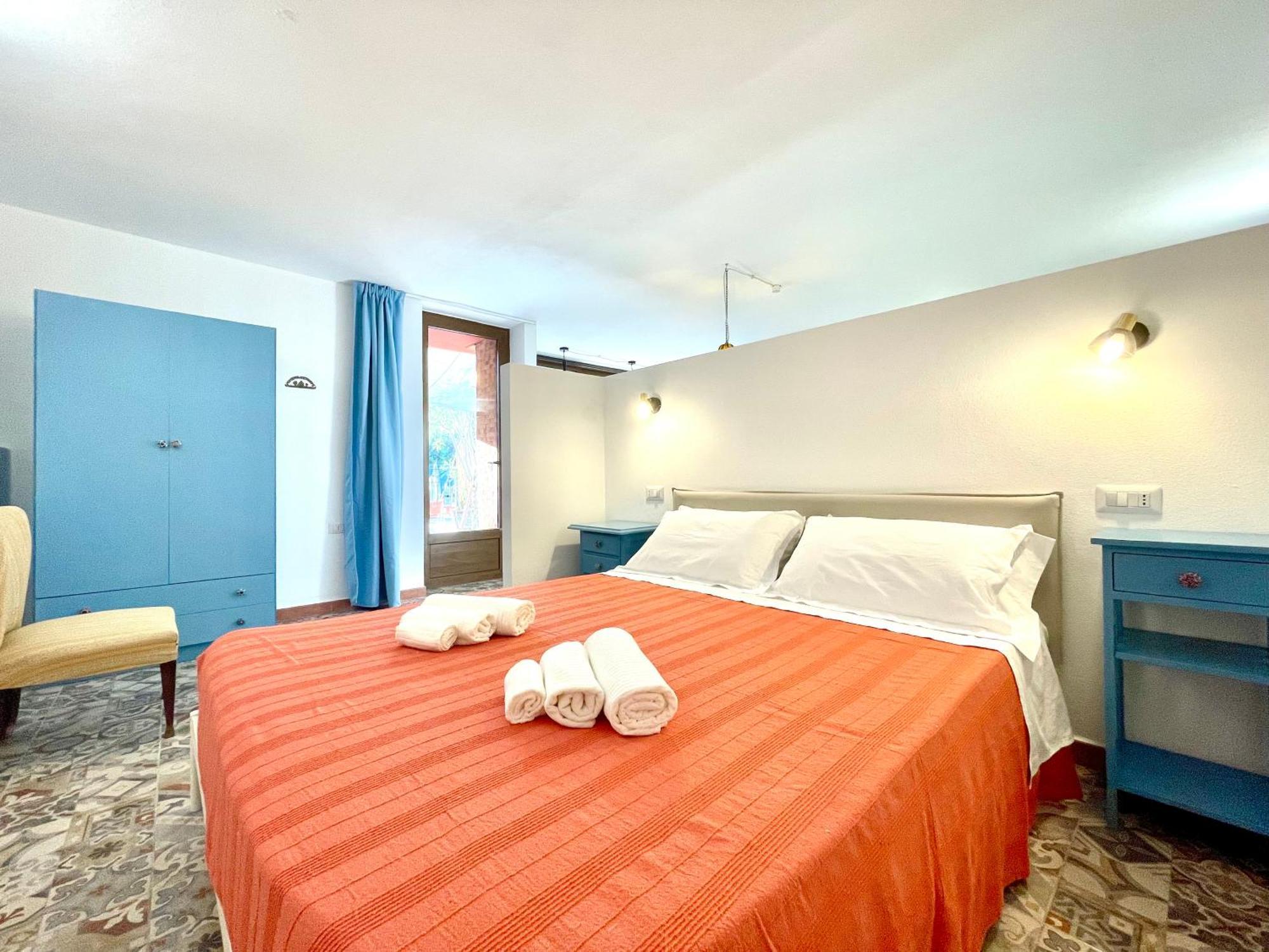 Le Corti Sarde Countryside Apartment Бари Сардо Екстериор снимка